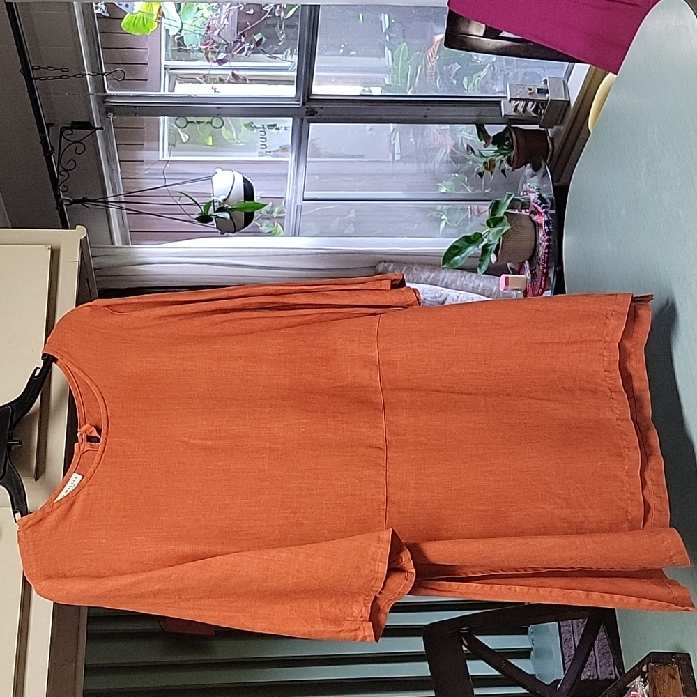 Bryn Walker linen top.